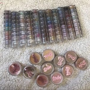 Giselle Mineral Makeup Lot